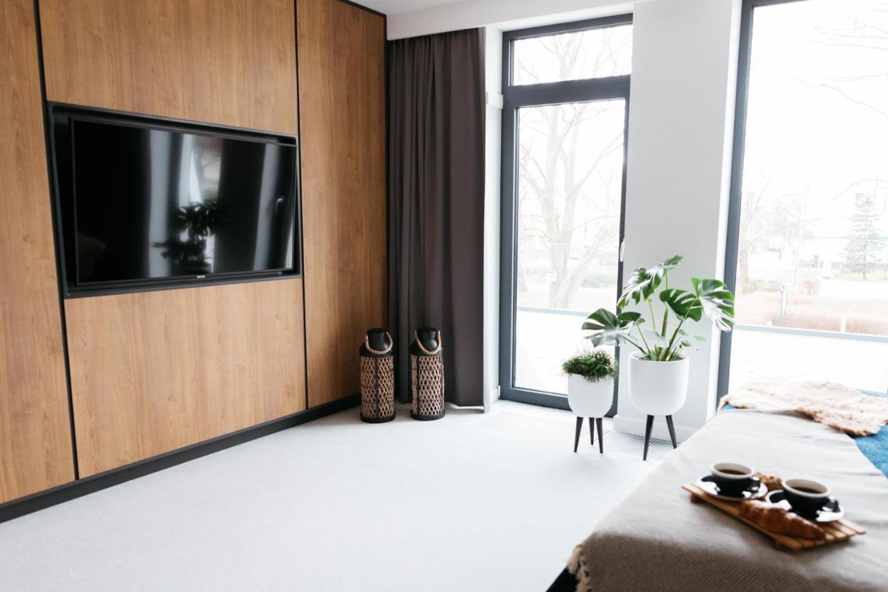 Artisan Park Bed & Breakfast Kostrzyn nad Odra Ngoại thất bức ảnh